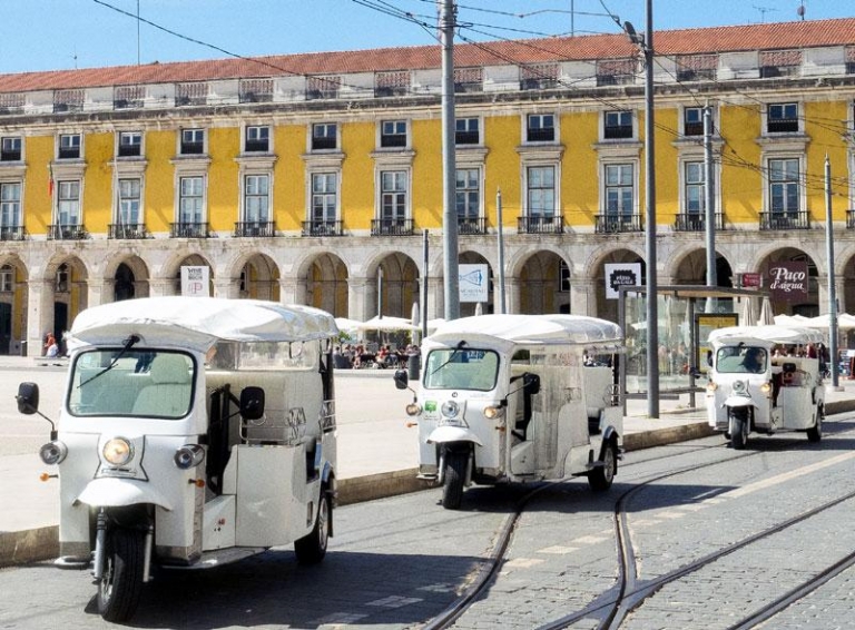 lisbon city tour tuk tuk